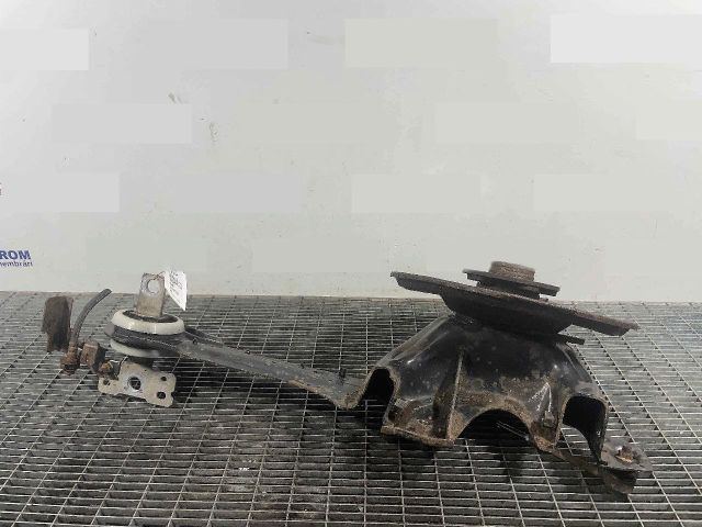 bontott VOLVO V70 Bal hátsó Csonkállvány