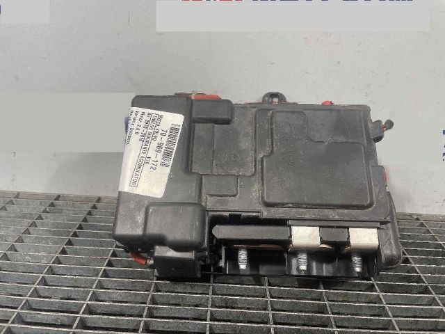 bontott VOLVO V70 Biztosítéktábla Motortér