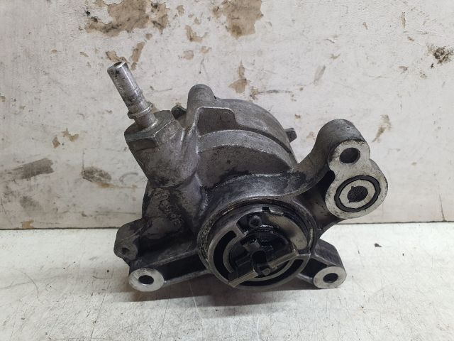 bontott VOLVO V70 Vákumpumpa