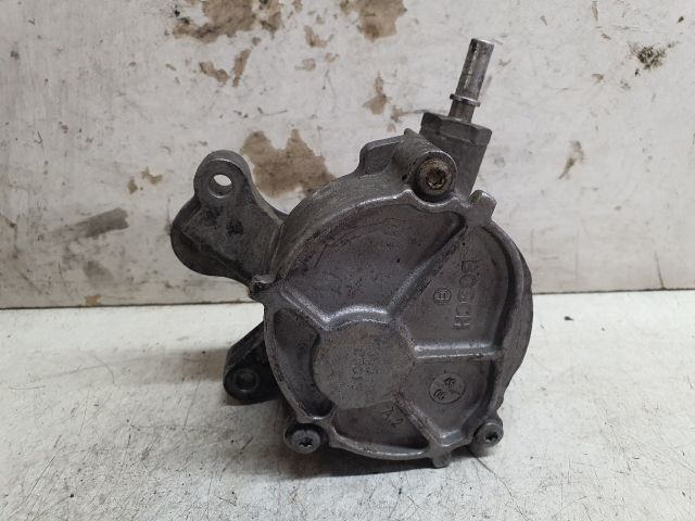 bontott VOLVO V70 Vákumpumpa