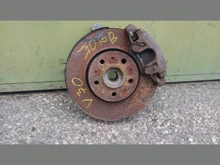 bontott VOLVO V70 Jobb első Csonkállvány Kerékaggyal