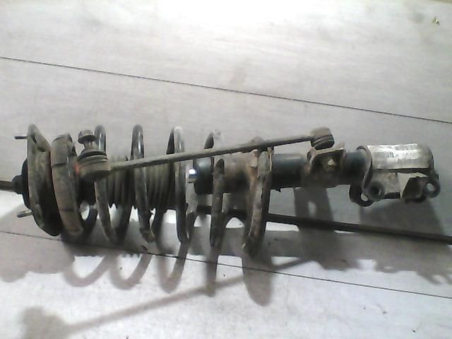 bontott VOLVO V70 Bal első Lengéscsillapító