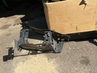 bontott VOLVO V70 Homlokfal (Üres lemez)