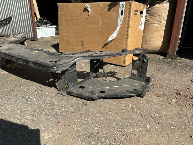 bontott VOLVO V70 Homlokfal (Üres lemez)