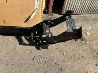 bontott VOLVO V70 Homlokfal (Üres lemez)