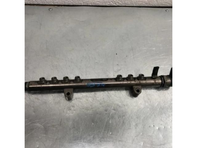 bontott VOLVO V70 Közösnyomócső