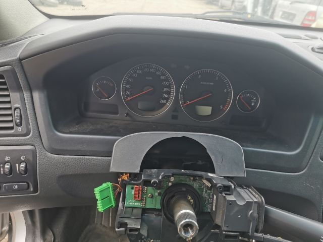 bontott VOLVO V70 Bal hátsó Féknyereg Munkahengerrel