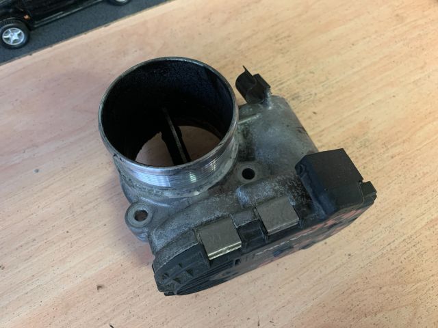 bontott VOLVO V70 Fojtószelep (Elektromos)