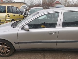 bontott VOLVO V70 Komplett Homlokfal (Részeivel)