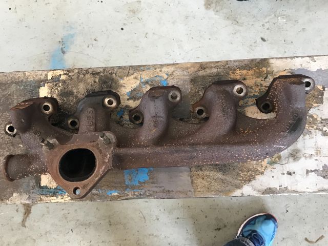 bontott VOLVO V70 Leömlő (Soros)