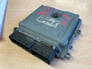 bontott VOLVO V70 Motorvezérlő