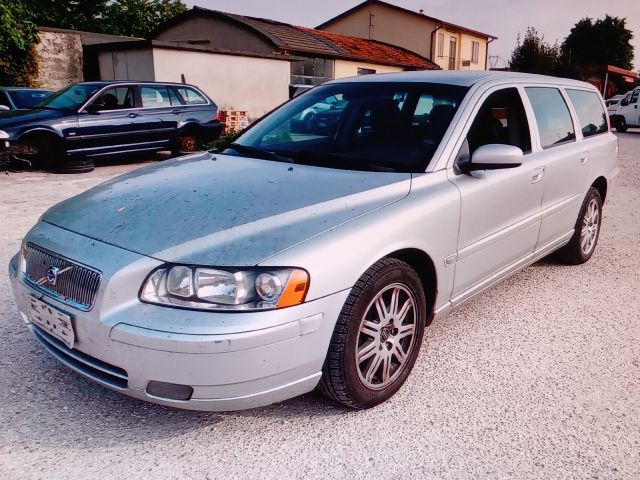 bontott VOLVO V70 Vízcső