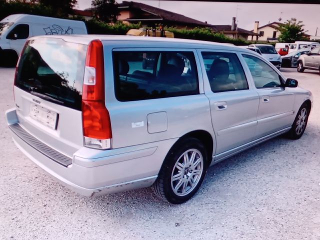 bontott VOLVO V70 Vízcső