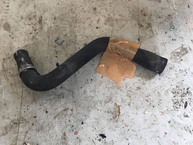 bontott VOLVO V70 Vízcső