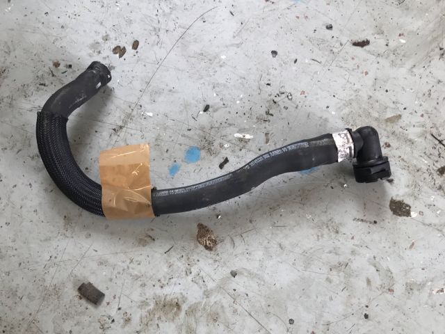 bontott VOLVO V70 Vízcső