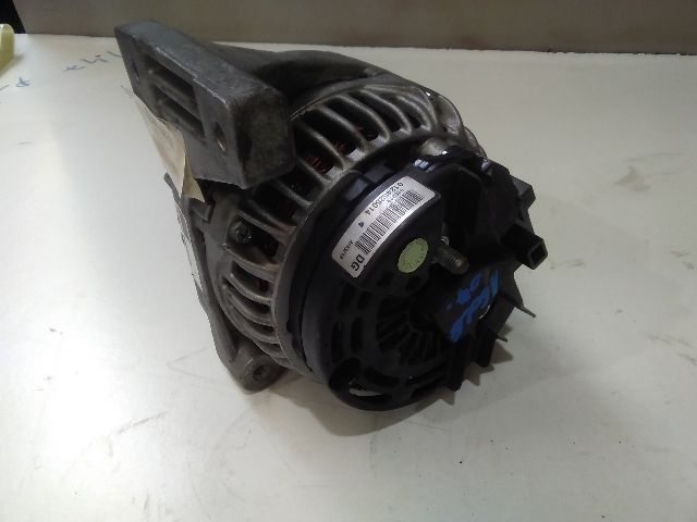 bontott VOLVO V70 Generátor