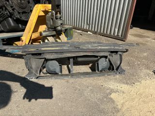 bontott VOLVO V70 Homlokfal (Üres lemez)