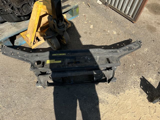 bontott VOLVO V70 Homlokfal (Üres lemez)