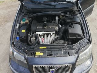 bontott VOLVO V70 Motor (Fűzött blokk hengerfejjel)