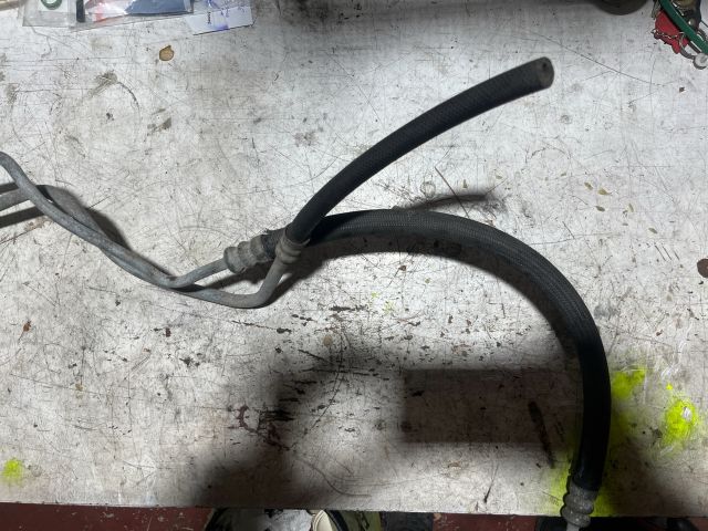 bontott VOLVO V70 Szervócső