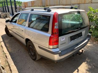 bontott VOLVO V70 Bal hátsó Rugó