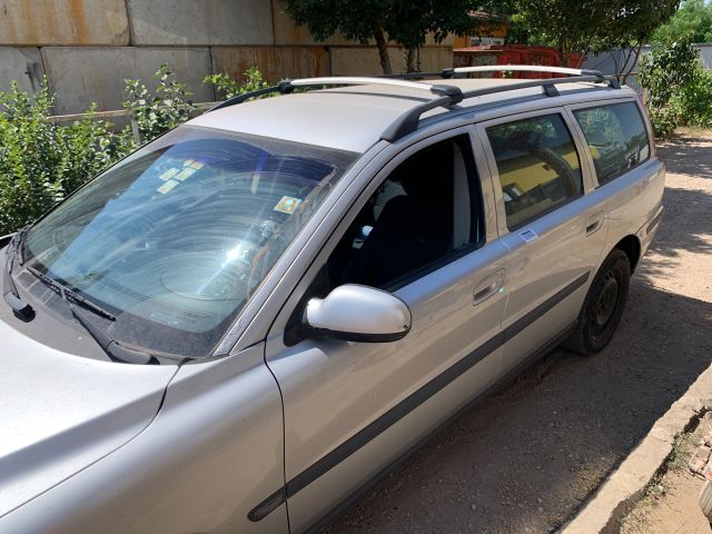 bontott VOLVO V70 Bal hátsó Rugó