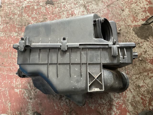 bontott VOLVO V70 Légszűrő Ház