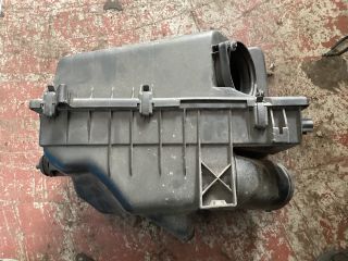 bontott VOLVO V70 Légszűrő Ház