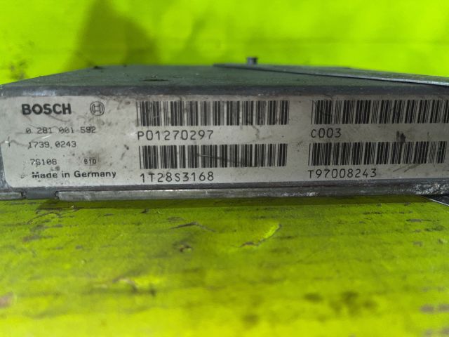 bontott VOLVO V70 Motorvezérlő