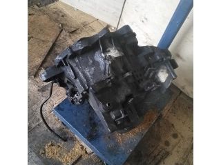 bontott VOLVO V70 Váltó (Mechanikus)