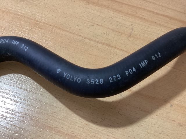 bontott VOLVO V70 Vízcső