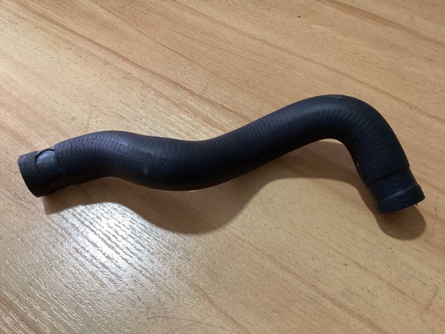 bontott VOLVO V70 Vízcső