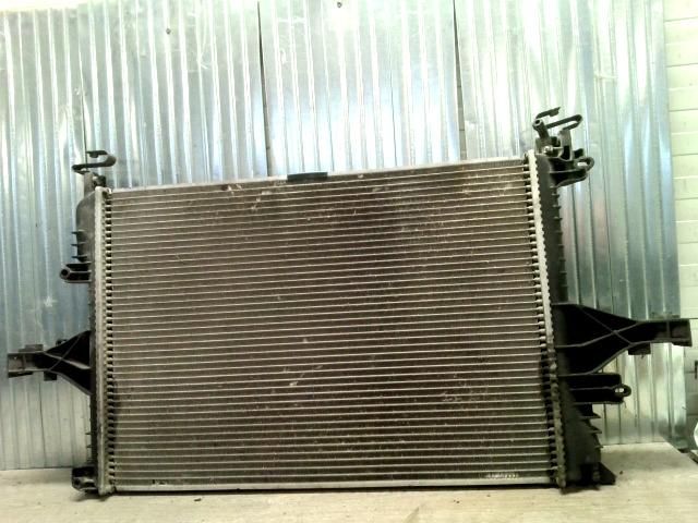bontott VOLVO V70 Vízhűtő Radiátor (Klímás)