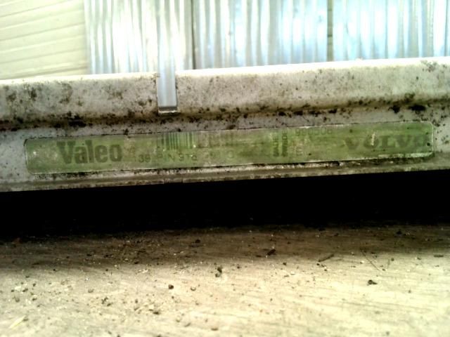 bontott VOLVO V70 Vízhűtő Radiátor (Klímás)