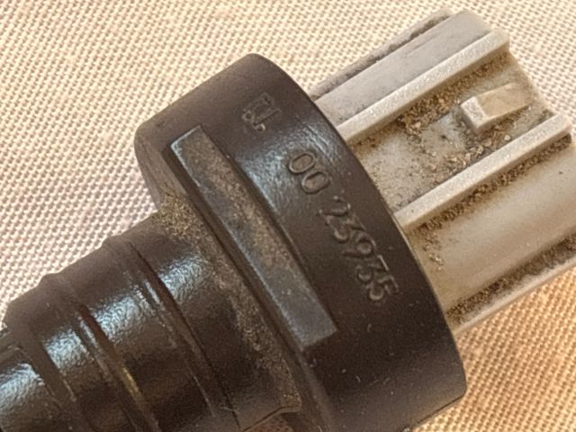 bontott VOLVO V70 Ablakmosó Tartály Szintjelző