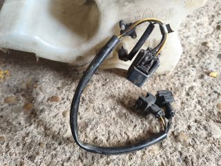 bontott VOLVO V70 Ablakmosó Tartály