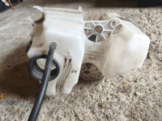 bontott VOLVO V70 Ablakmosó Tartály