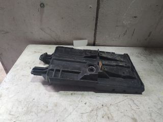 bontott VOLVO V70 Akkumulátor Tartó