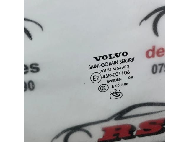 bontott VOLVO V70 Bal első Ablak