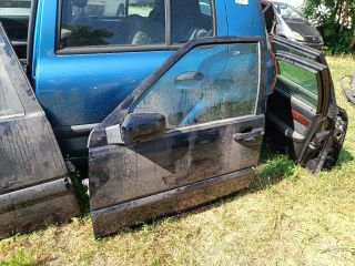 bontott VOLVO V70 Bal első Ajtó (Részeivel)