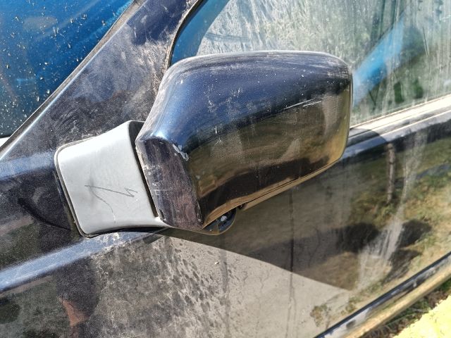 bontott VOLVO V70 Bal első Ajtó (Részeivel)