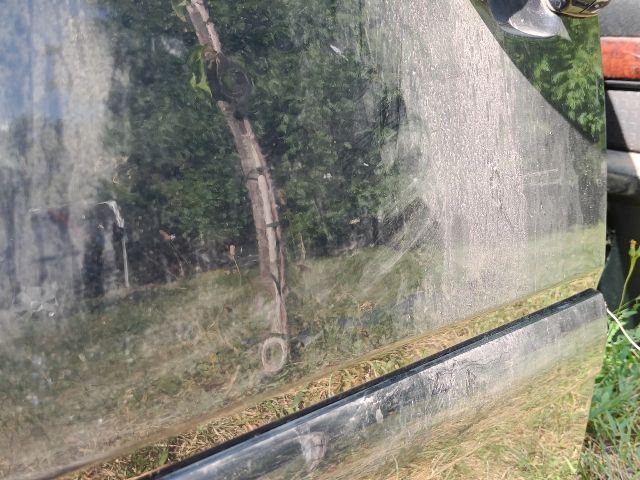 bontott VOLVO V70 Bal első Ajtó (Részeivel)