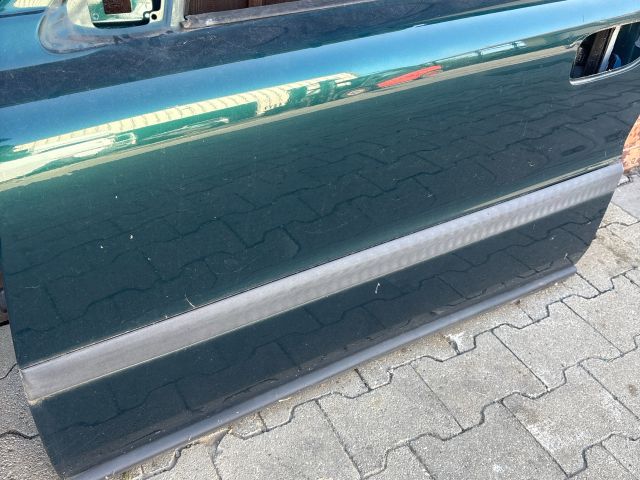 bontott VOLVO V70 Bal első Ajtó (Üres lemez)