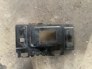 bontott VOLVO V70 Bal első Lökhárító Merevítő Tartó (Fém)