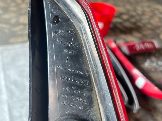 bontott VOLVO V70 Bal Felső Hátsó Lámpa