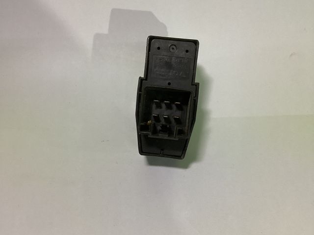 bontott VOLVO V70 Bal hátsó Ablakemelő Kapcsoló