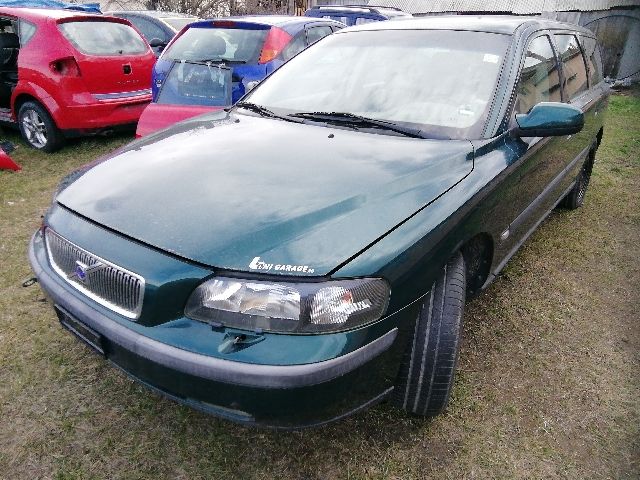 bontott VOLVO V70 Bal hátsó Ajtó Kárpit