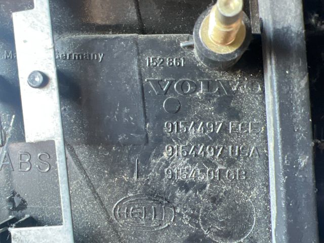 bontott VOLVO V70 Bal Hátsó Lámpa