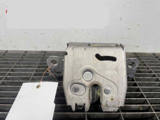 bontott VOLVO V70 Csomagtérajtó Ütköző