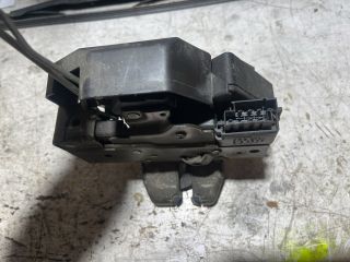 bontott VOLVO V70 Csomagtérajtó Zárszerkezet